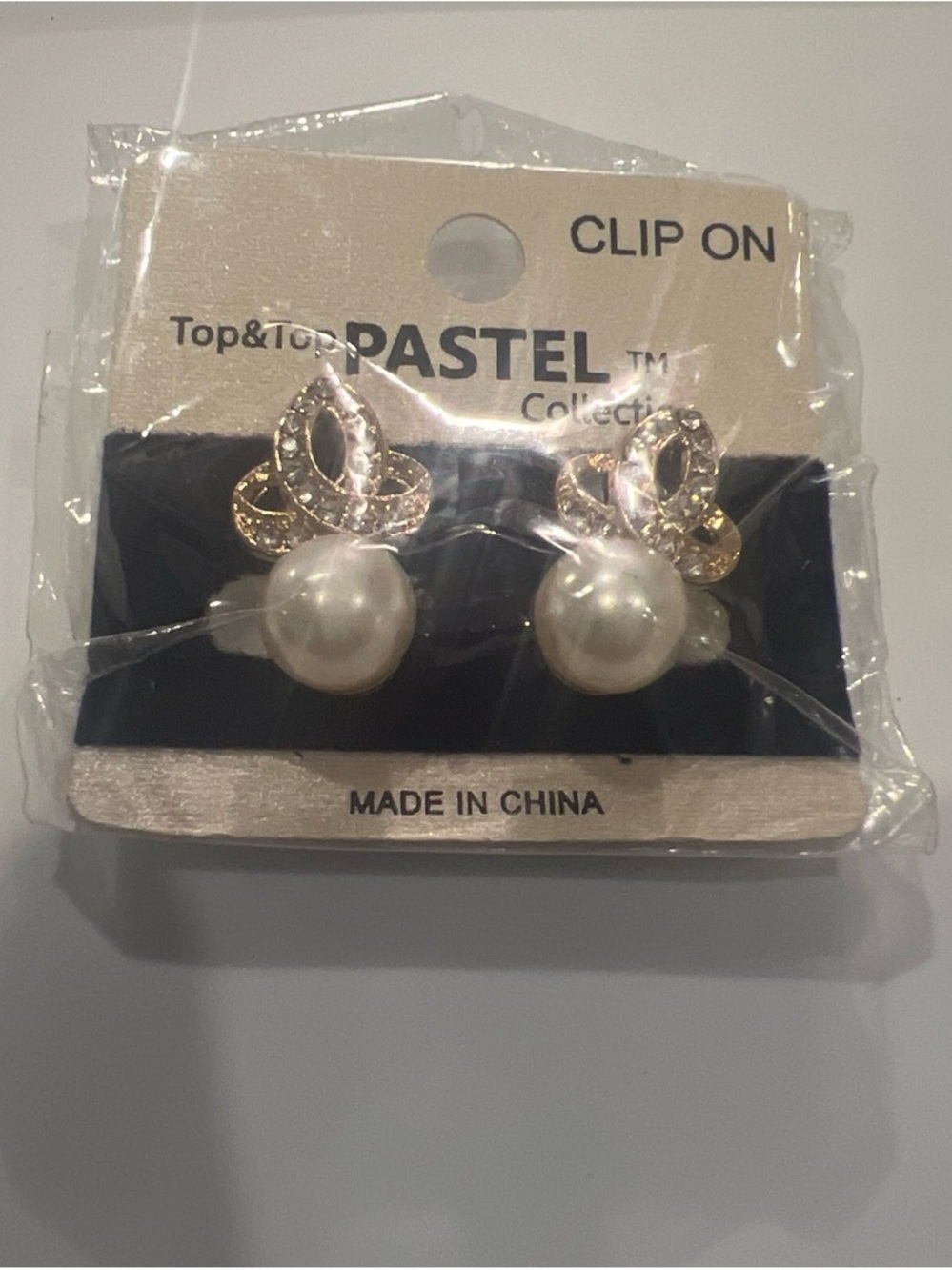 Top & Top Pastel Gold Pearl Clip-On Earrings